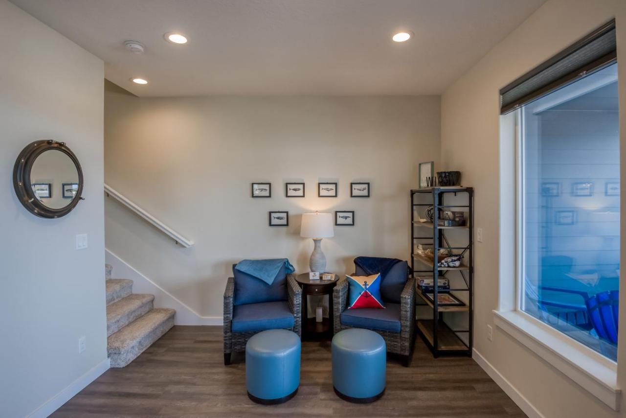 Oceanview Townhome - Pet Friendly - Sleeps 6 - King Depoe Bay Eksteriør billede