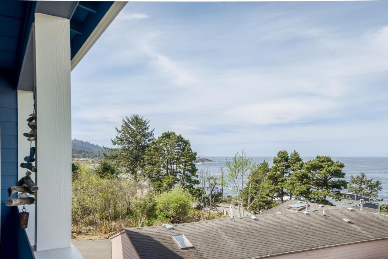 Oceanview Townhome - Pet Friendly - Sleeps 6 - King Depoe Bay Eksteriør billede